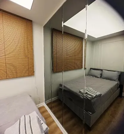 Nisantasi - Cevahir - Osmanbey Metro Lueks 4 Klimali 2 Banyolu اسطنبول