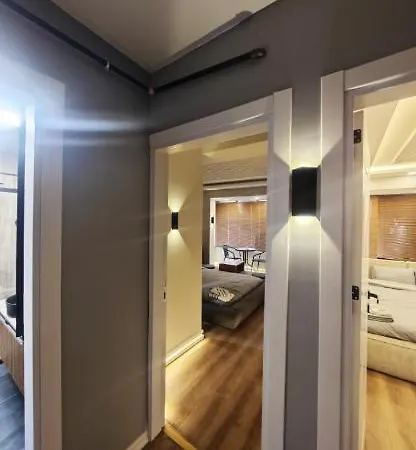 Nisantasi - Cevahir - Osmanbey Metro Lueks 4 Klimali 2 Banyolu شقة اسطنبول